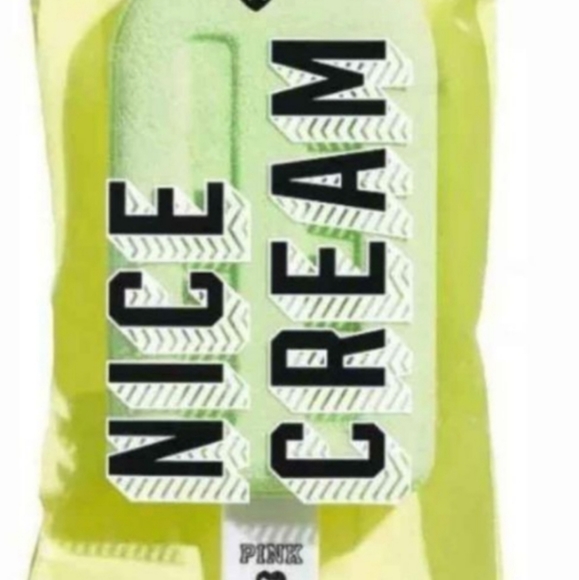 NWT (2) (Sealed in Packages) PINK Victoria's Secret Bath Bombs - Picture 2 of 9